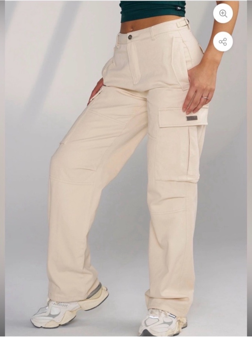 YoungLA Womens Metro Cargo Pockets Pants Womens Beige Khaki Small NEW NWT